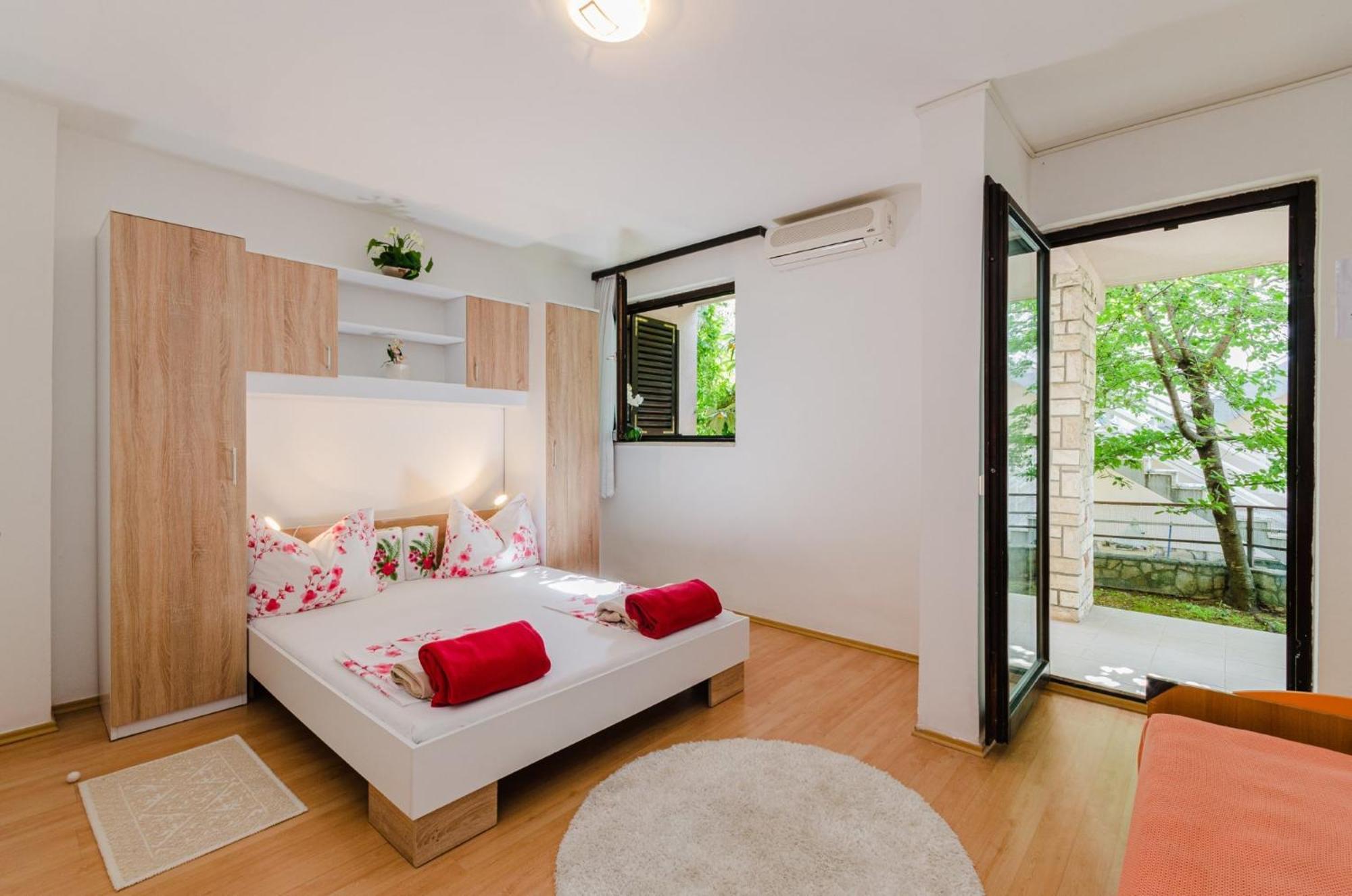Ferienwohnung Julia Selce 4,5 Exterior foto